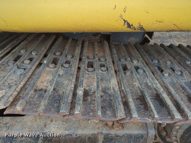 image for item DW5019 2008 John Deere 200D excavator