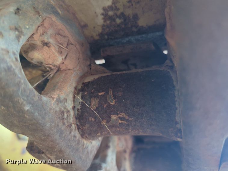 image for item DW5020 1986 Caterpillar  D4H dozer