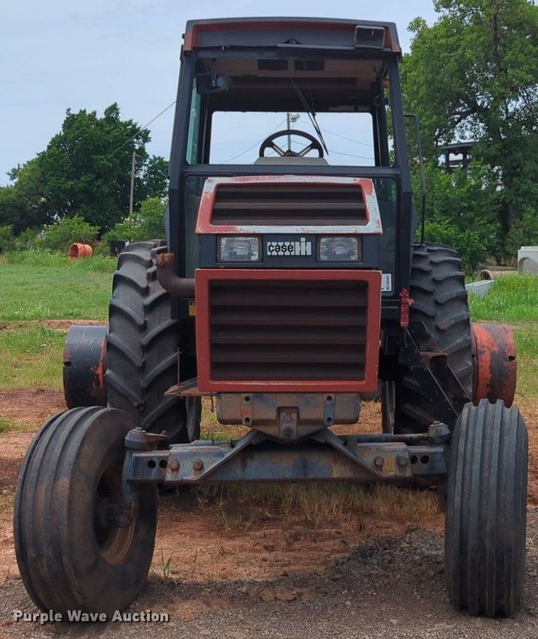 image for item DW5021 1989 Case IH 2096 tractor
