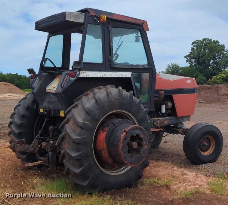 image for item DW5021 1989 Case IH 2096 tractor