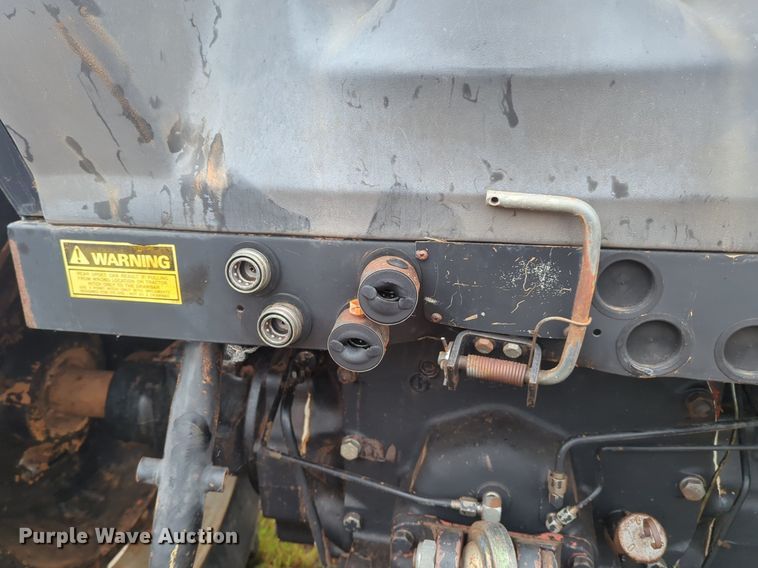 image for item DW5021 1989 Case IH 2096 tractor