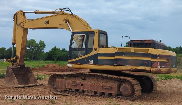 image for item DW5024 1995 Caterpillar 330 excavator