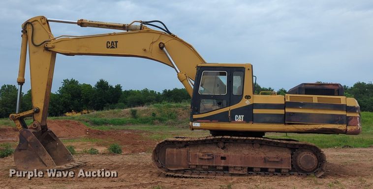 image for item DW5024 1995 Caterpillar 330 excavator
