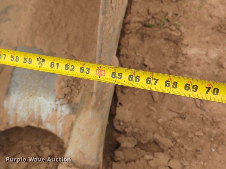 image for item DW5024 1995 Caterpillar 330 excavator