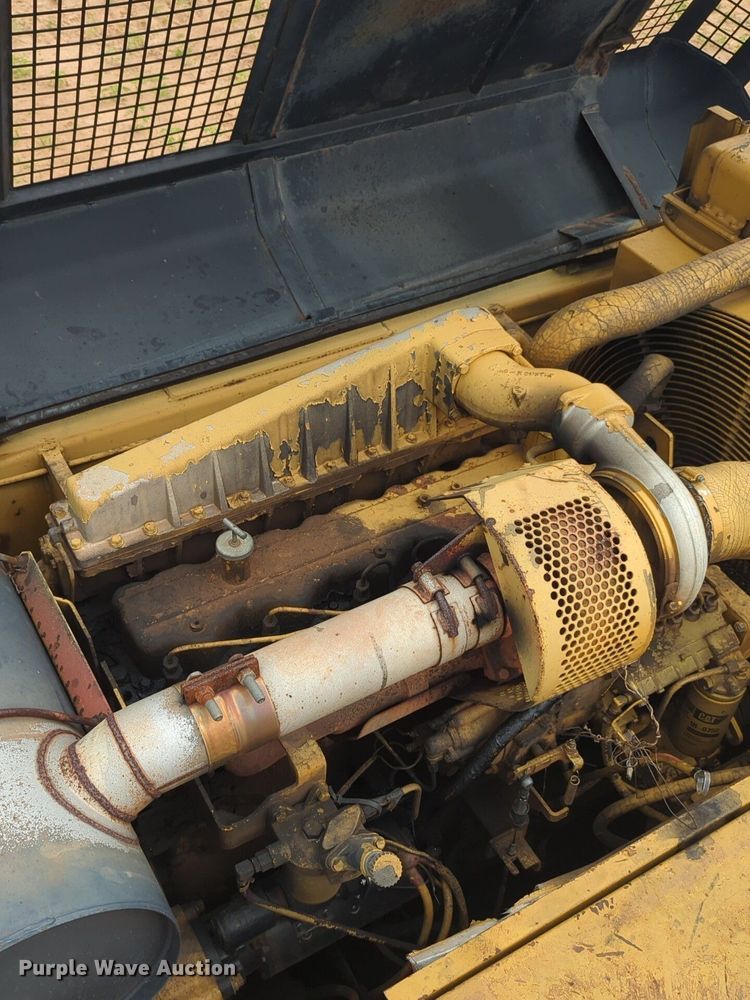 image for item DW5024 1995 Caterpillar 330 excavator