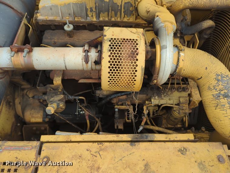 image for item DW5024 1995 Caterpillar 330 excavator