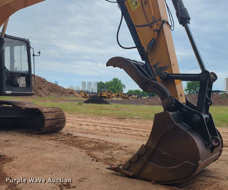 image for item DW5029 2016 Sany SY235C excavator