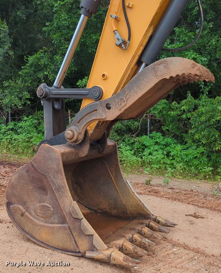 image for item DW5029 2016 Sany SY235C excavator