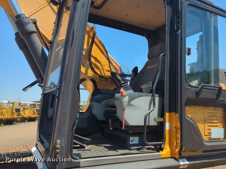 image for item DW5029 2016 Sany SY235C excavator