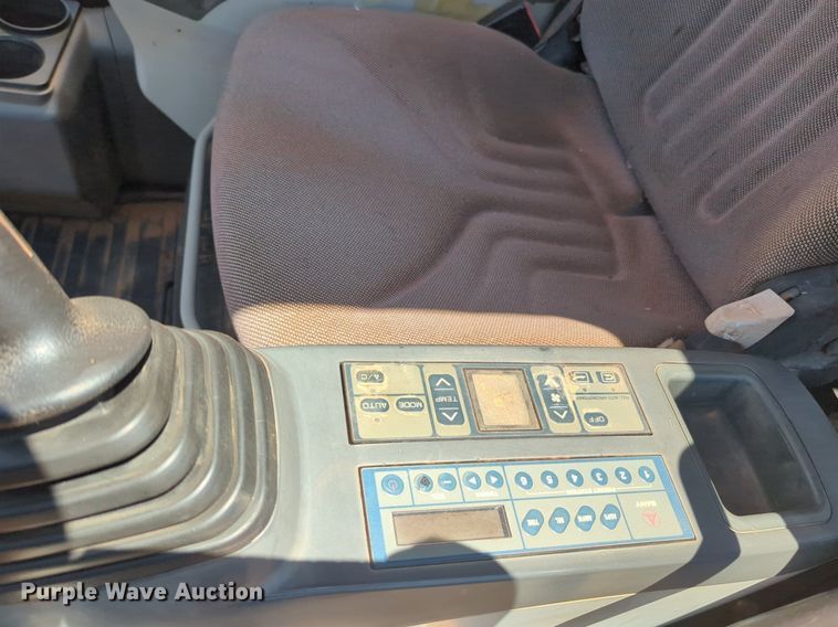 image for item DW5029 2016 Sany SY235C excavator