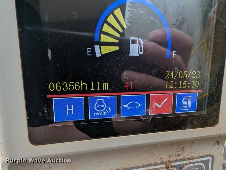 image for item DW5029 2016 Sany SY235C excavator