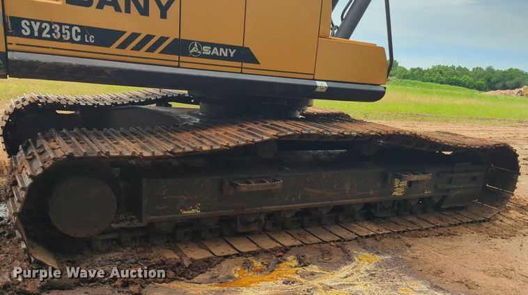 image for item DW5029 2016 Sany SY235C excavator