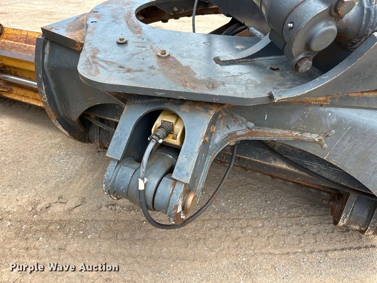 image for item DW5031 2007 John Deere 770D motor grader