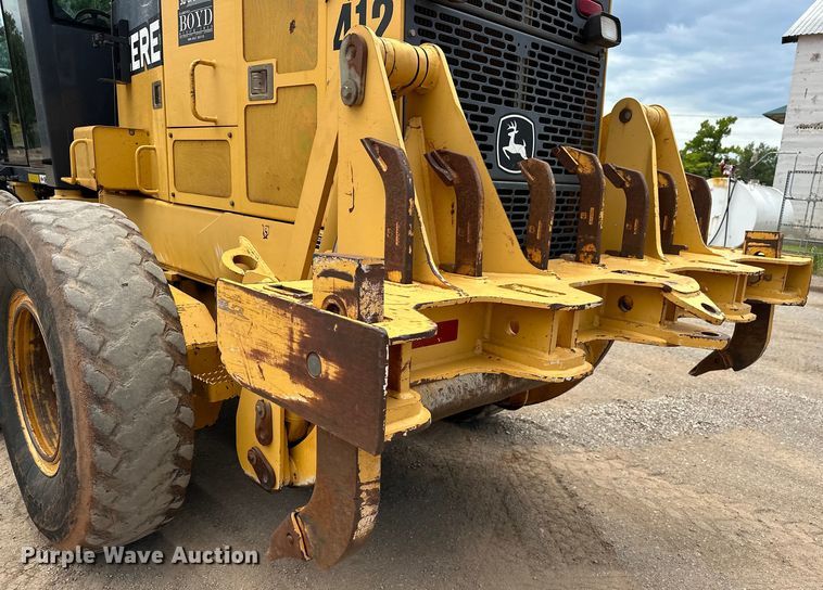 image for item DW5031 2007 John Deere 770D motor grader