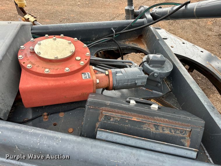 image for item DW5032 2013 John Deere 772GP motor grader