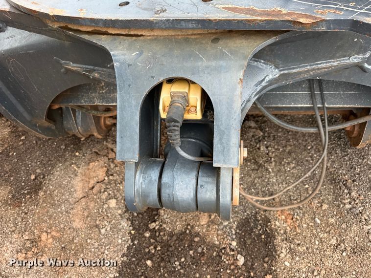 image for item DW5032 2013 John Deere 772GP motor grader