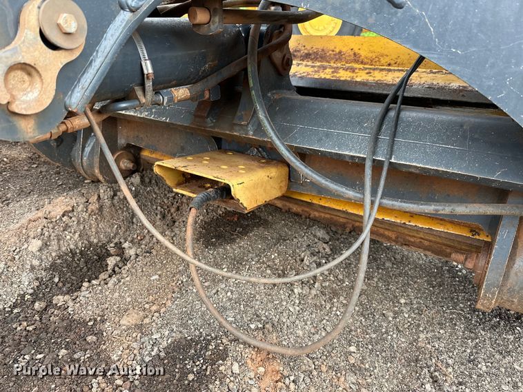 image for item DW5032 2013 John Deere 772GP motor grader