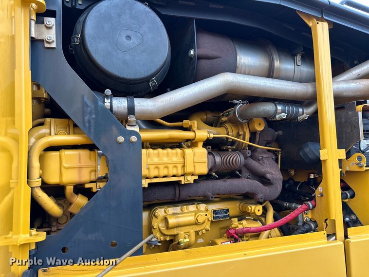 image for item DW5032 2013 John Deere 772GP motor grader