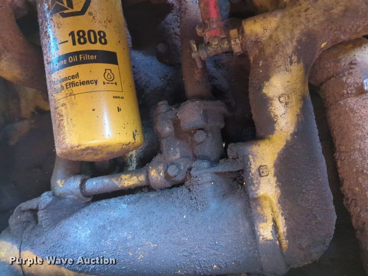 image for item DW5033 1994 Caterpillar 825C soil compactor