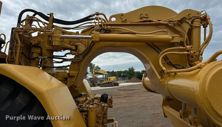 image for item DW5034 2007 Caterpillar 621G conventional scraper 