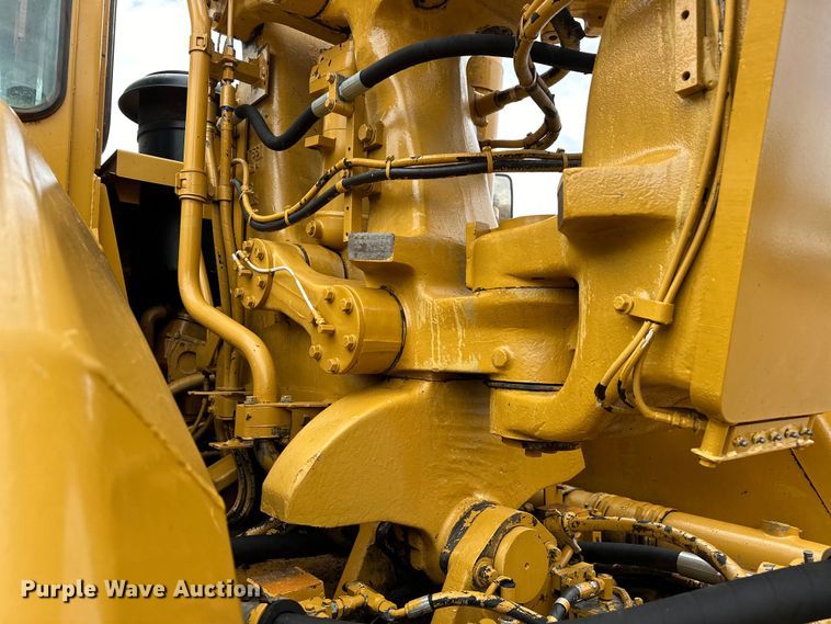 image for item DW5034 2007 Caterpillar 621G conventional scraper 