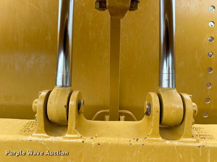 image for item DW5034 2007 Caterpillar 621G conventional scraper 