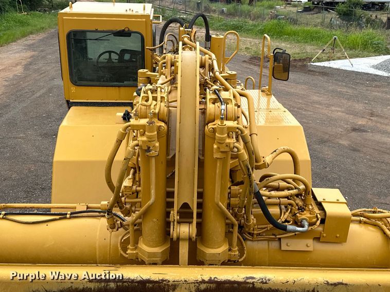 image for item DW5034 2007 Caterpillar 621G conventional scraper 