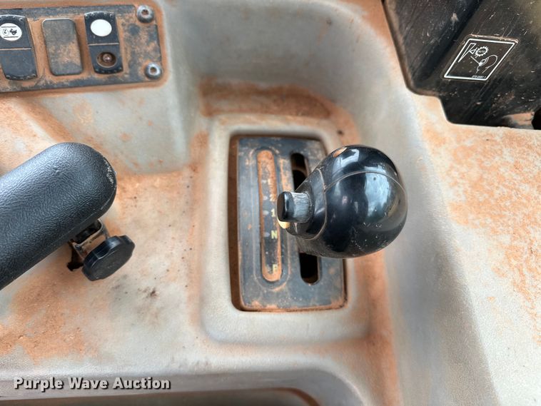 image for item DW5034 2007 Caterpillar 621G conventional scraper 