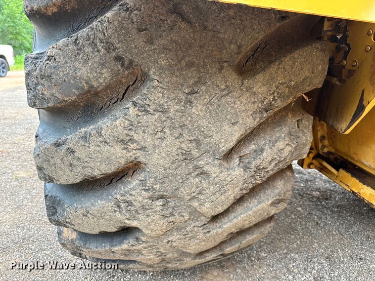 image for item DW5034 2007 Caterpillar 621G conventional scraper 