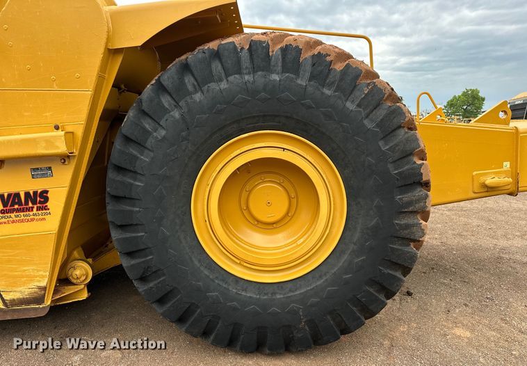 image for item DW5034 2007 Caterpillar 621G conventional scraper 