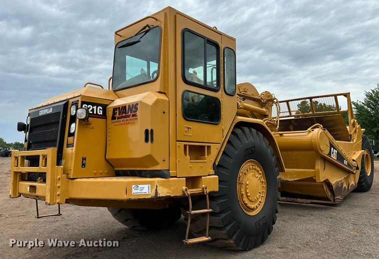 image for item DW5035 2006 Caterpillar 621G conventional scraper 