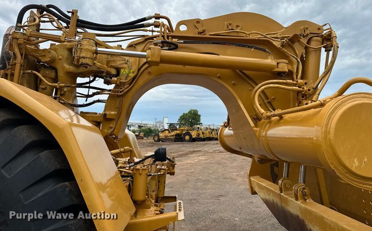 image for item DW5035 2006 Caterpillar 621G conventional scraper 