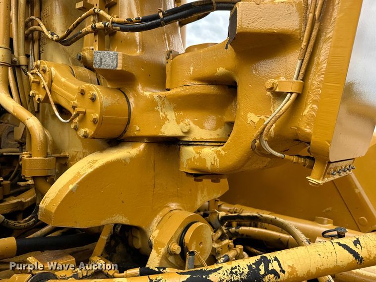 image for item DW5035 2006 Caterpillar 621G conventional scraper 