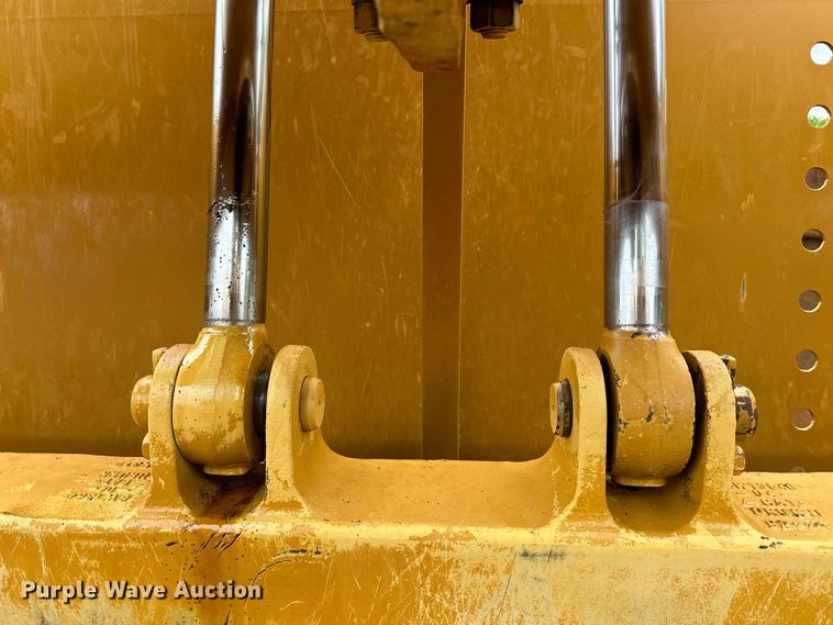 image for item DW5035 2006 Caterpillar 621G conventional scraper 