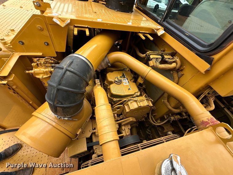 image for item DW5035 2006 Caterpillar 621G conventional scraper 