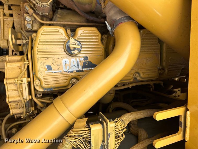 image for item DW5035 2006 Caterpillar 621G conventional scraper 