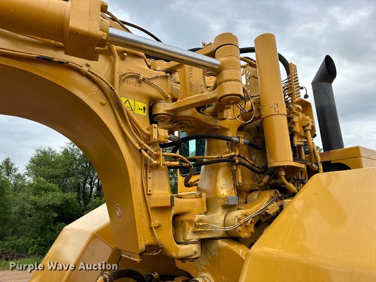 image for item DW5036 2007 Caterpillar 621G conventional scraper 
