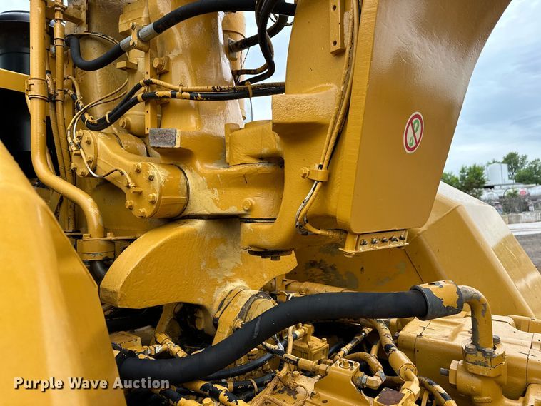 image for item DW5036 2007 Caterpillar 621G conventional scraper 