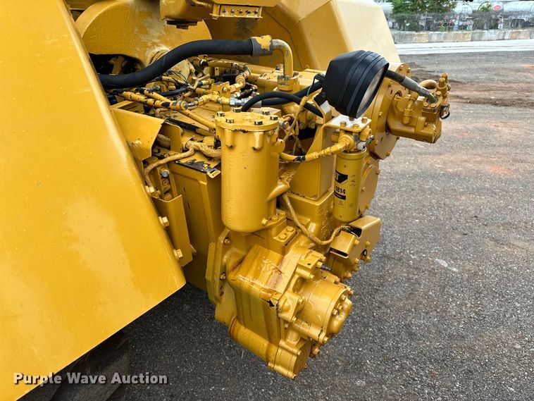 image for item DW5036 2007 Caterpillar 621G conventional scraper 