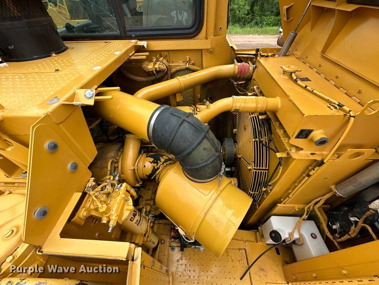 image for item DW5036 2007 Caterpillar 621G conventional scraper 