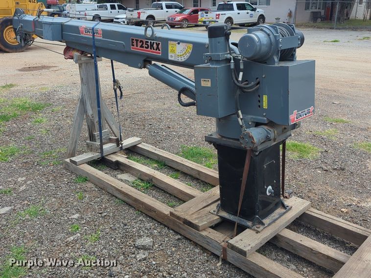 image for item DW5041 Venturo ET25KX crane