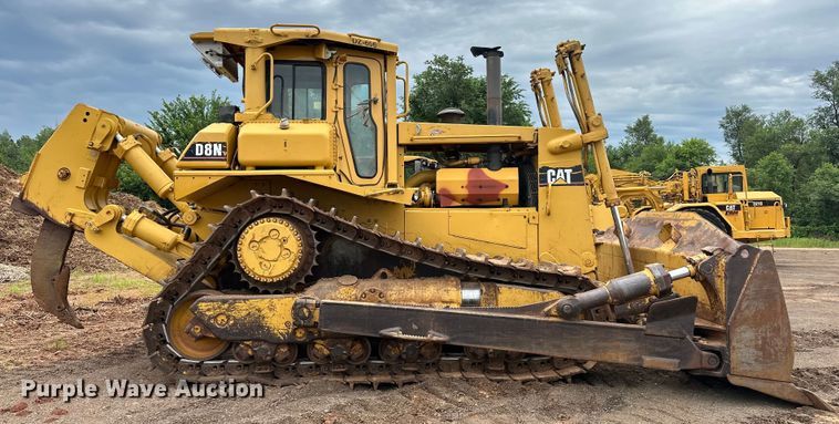image for item DW5042 1989 Caterpillar  D8N dozer