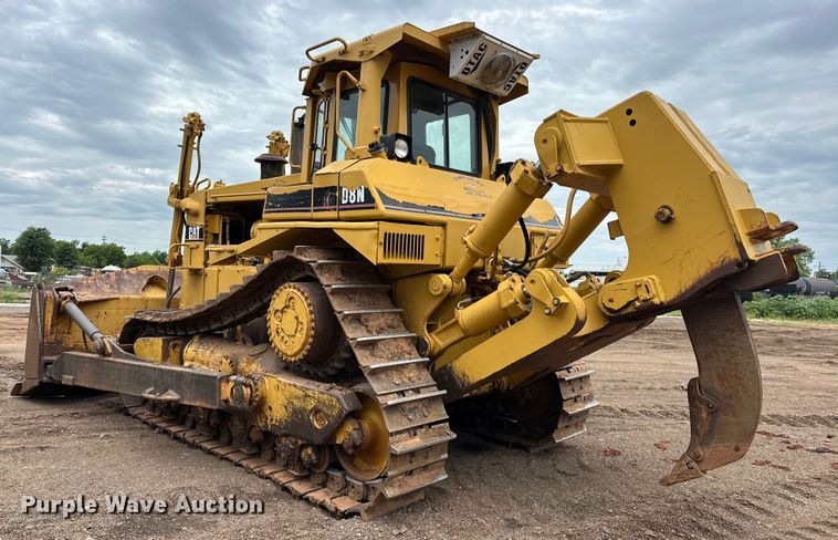 image for item DW5042 1989 Caterpillar  D8N dozer