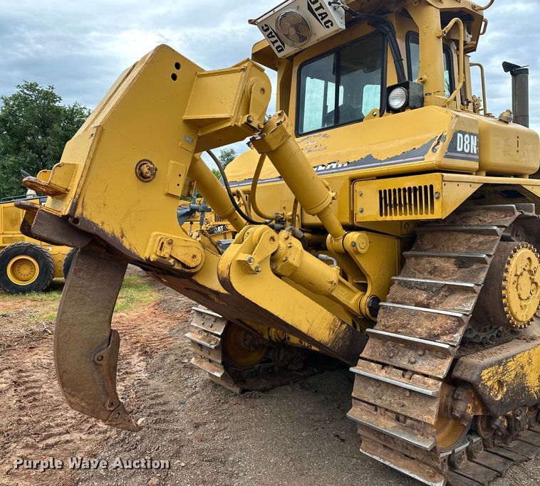 image for item DW5042 1989 Caterpillar  D8N dozer
