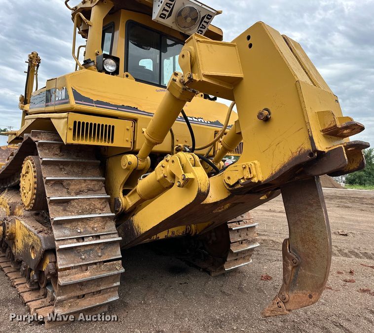 image for item DW5042 1989 Caterpillar  D8N dozer