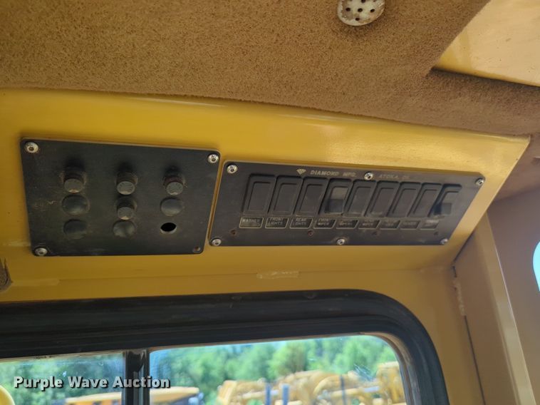 image for item DW5042 1989 Caterpillar  D8N dozer