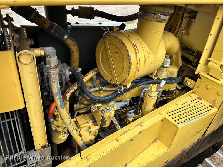 image for item DW5042 1989 Caterpillar  D8N dozer