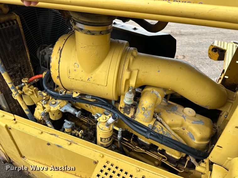 image for item DW5042 1989 Caterpillar  D8N dozer