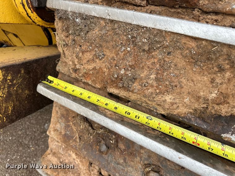 image for item DW5042 1989 Caterpillar  D8N dozer