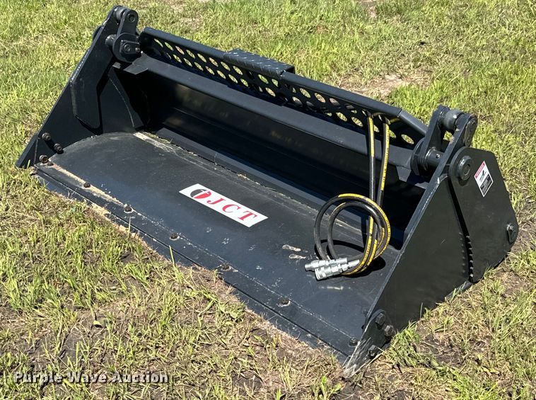 image for item DX0484 JCT skid steer bucket